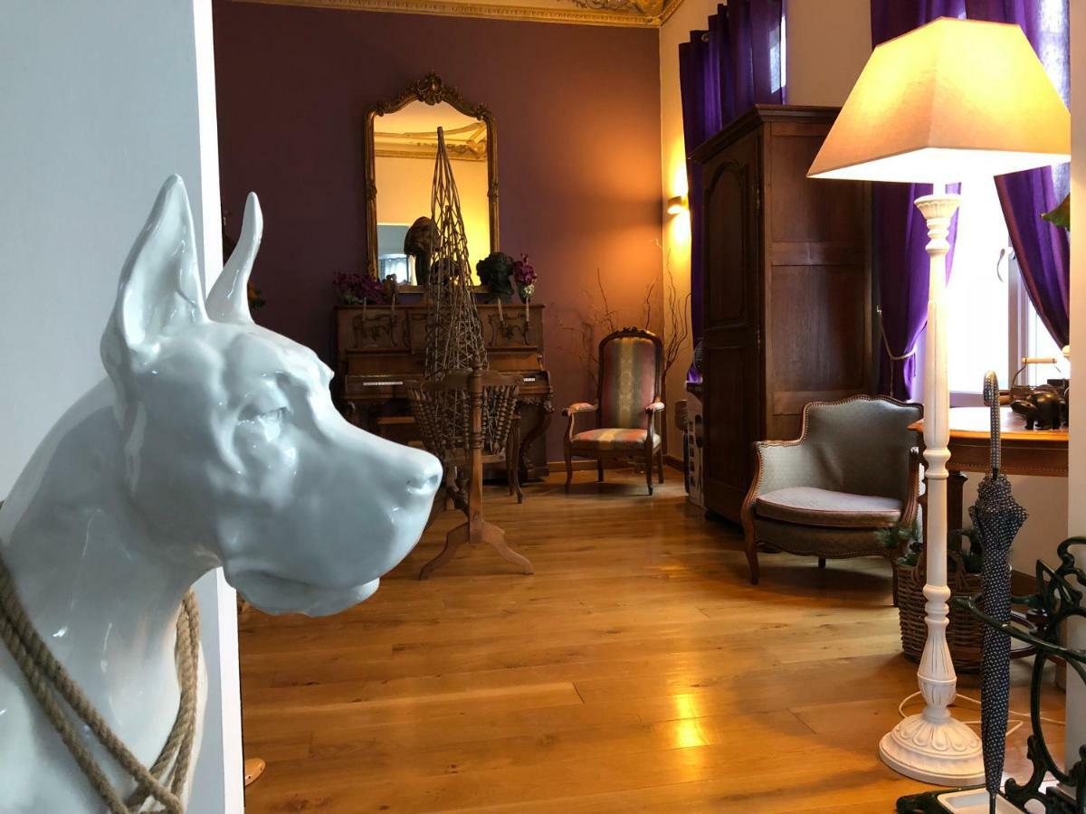 Le Carre Des Arts Hotel Le Cateau-Cambresis Екстериор снимка