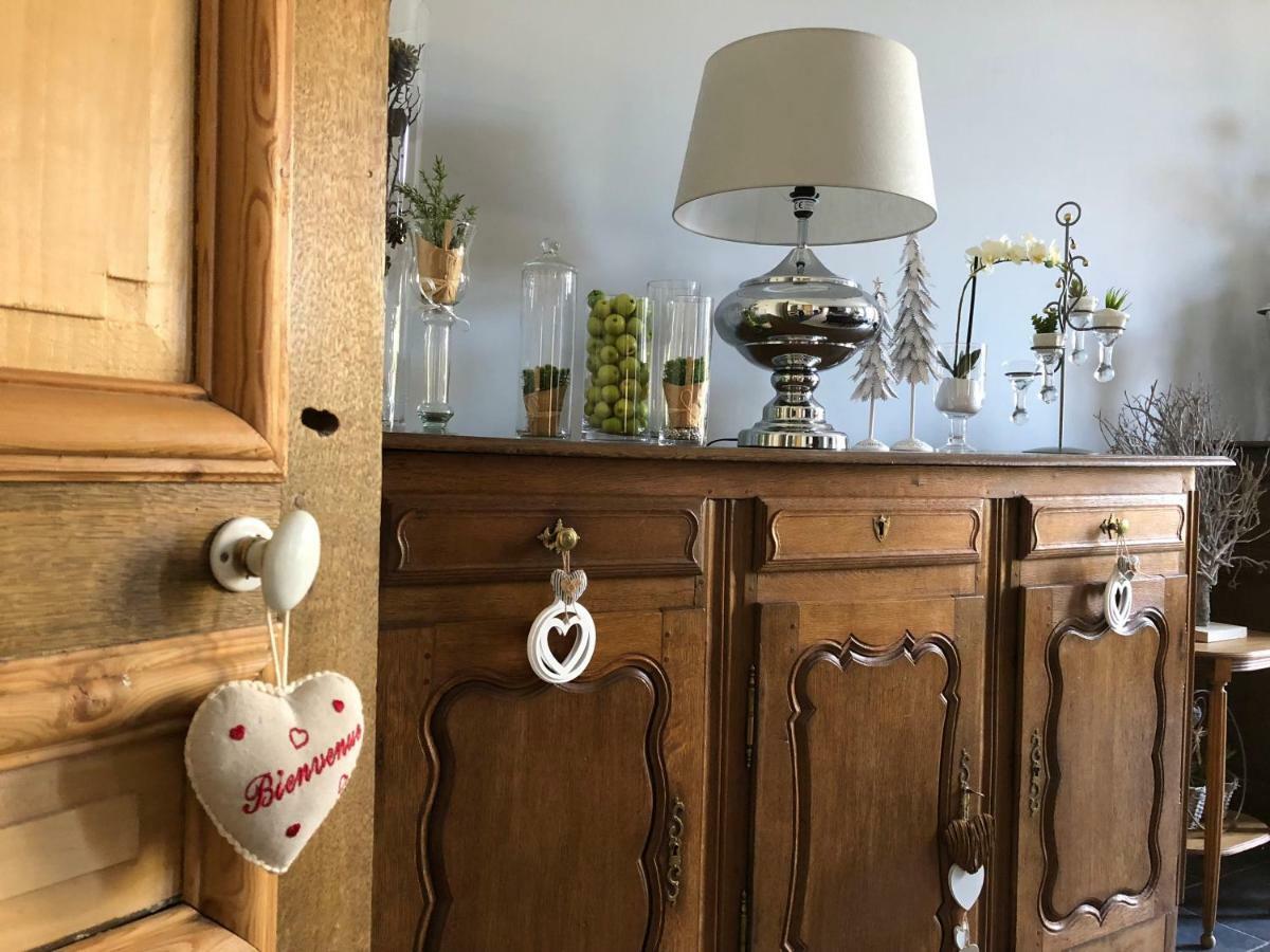 Le Carre Des Arts Hotel Le Cateau-Cambresis Екстериор снимка