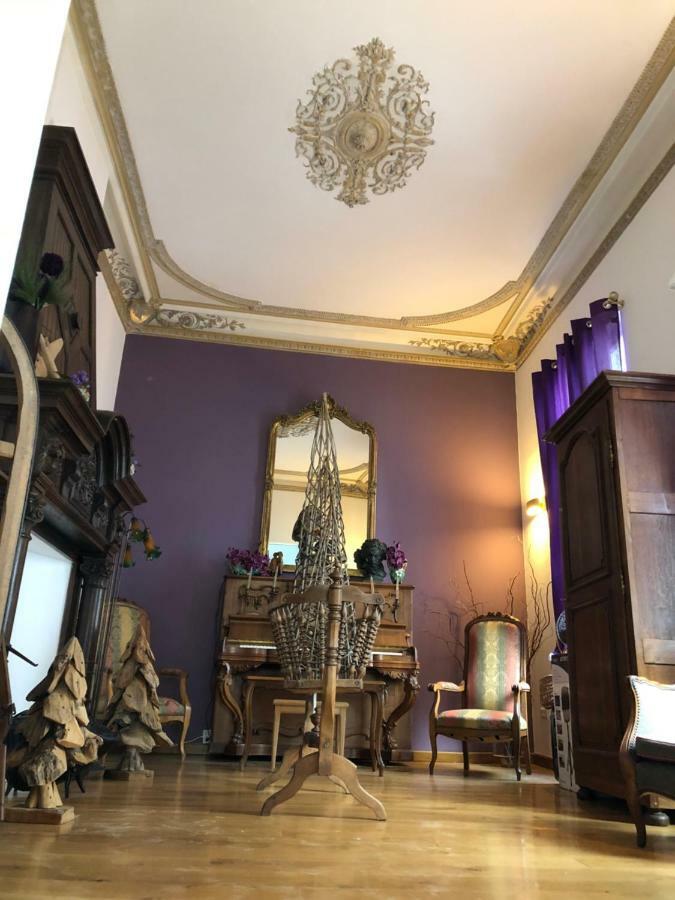 Le Carre Des Arts Hotel Le Cateau-Cambresis Екстериор снимка